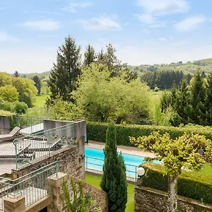 La Tomette, The Originals Relais Vitrac (Cantal)